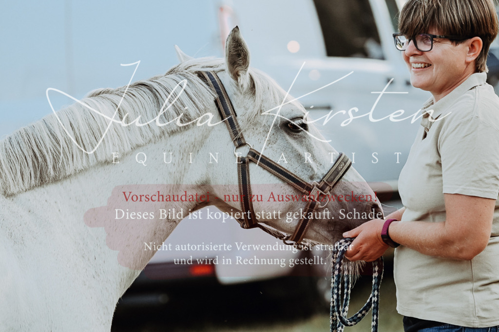 DSC_9309 | Pferde- und Turnierfotografie in Westsachsen. Pferdeportraits, Auftragszeichnungen und intuitive Kunst.