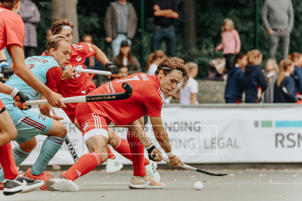 Herren_Bundesliga_02_F_RWK-UHC_21.09.25_Köln (360 von 471) | lanaschraderfotografie - Realisiert mit Pictrs.com
