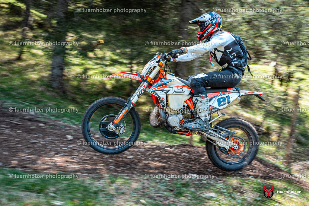 fuernholzer_250501-C1-703 | Fotografische Impressionen von der Red Stag Enduro Extreme by fuernholzer-photography.com. Endurosport in Österreich fotografisch festgehalten von fuernholzer. Auftragsfotografie für Private, Gewerbefotos und Industriefotografie. Eventfotografie, Sportfotografie und Motorsportfotografie. Anbieter von Fotoworkshops, Fototraining, fotografischen Vorträgen und Fotoseminaren.