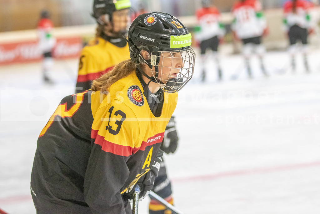 Dameneishockey | Dameneishockey, U18 Turnier am 31.08.2024 in Spittal (Eis-Sport-Arena - Sportzentrum Spittal), Austria, (Photo by Ernst Krawagner sport-fan.at) - Realisiert mit Pictrs.com
