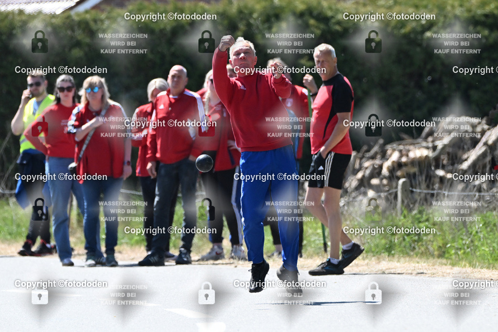 DSC_7503 | Heino Peters / ArdorfMänner III Holz 