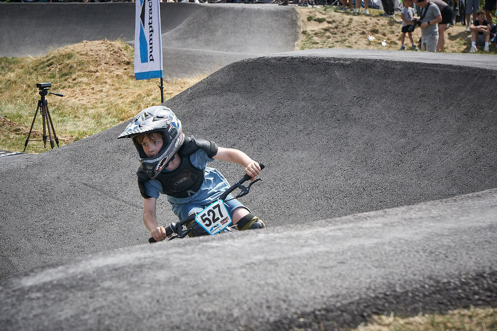 202506251-03 PM25 44@sebastiankopp | German Pumptrack Series - Realisiert mit Pictrs.com