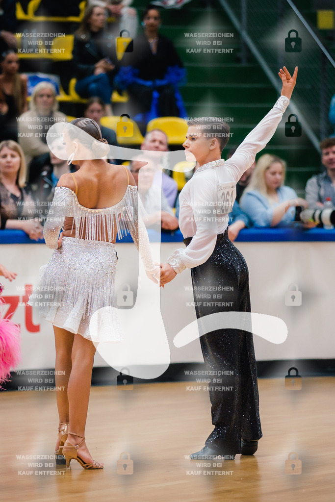Hessen Tanzt WDSF Open Junior II Latin 1st (261) Largo Zofcin _ Eliana Pfaffenroth (Schwarz-Silber Frankfurt)-2025-05-18-5629 | Webshop for digital downloads and prints of dance sport, event & show photographer Julian Link - Realisiert mit Pictrs.com