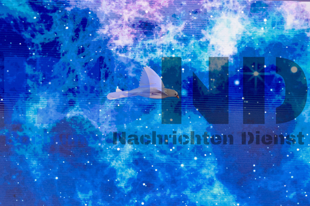 SES_TTGOPC20250716-158 | bond - Realisiert mit Pictrs.com