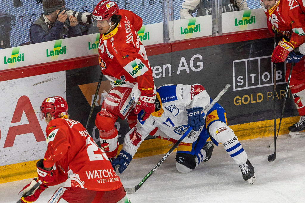 EHCB vs EVZ 20260227_WB-7292 | Sportbilder, Sportfotograf, Hochzeits- und Eventfotografin, Flugshows, Portraits und Tiershooting, Aviation, Downhill, Nationalleague, Swissleague, International