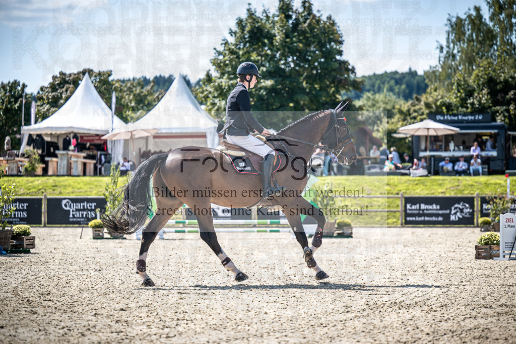 DOS_3228 | Entdecke hochwertige Reitturnierfotos von Foto Oger. Professionell, emotional und authentisch – jetzt Lieblingsmomente im Shop bestellen.Deutschlandweite Turnierfotografie. - Realisiert mit Pictrs.com