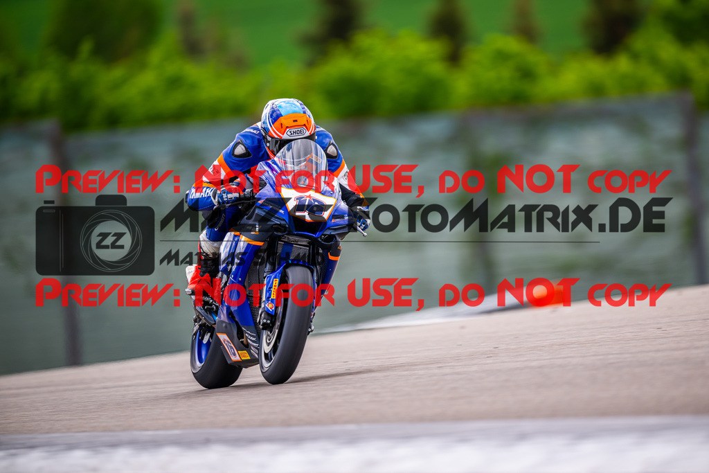 MaZZes_FotoMatrix_240505_6007705_2517 | STK1000