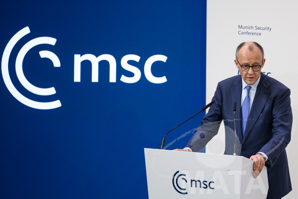 _DWI3481 | MATA IndoCon - Realisiert mit Pictrs.com