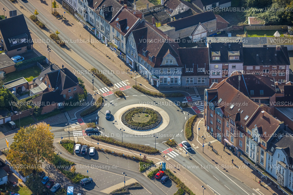 Selm241011530 | Luftbild, Kreisverkehr Kreisstraße Bundesstraße B236 und Beifanger Straße Landsberger Straße, Beifang, Selm, Münsterland, Nordrhein-Westfalen, Deutschland