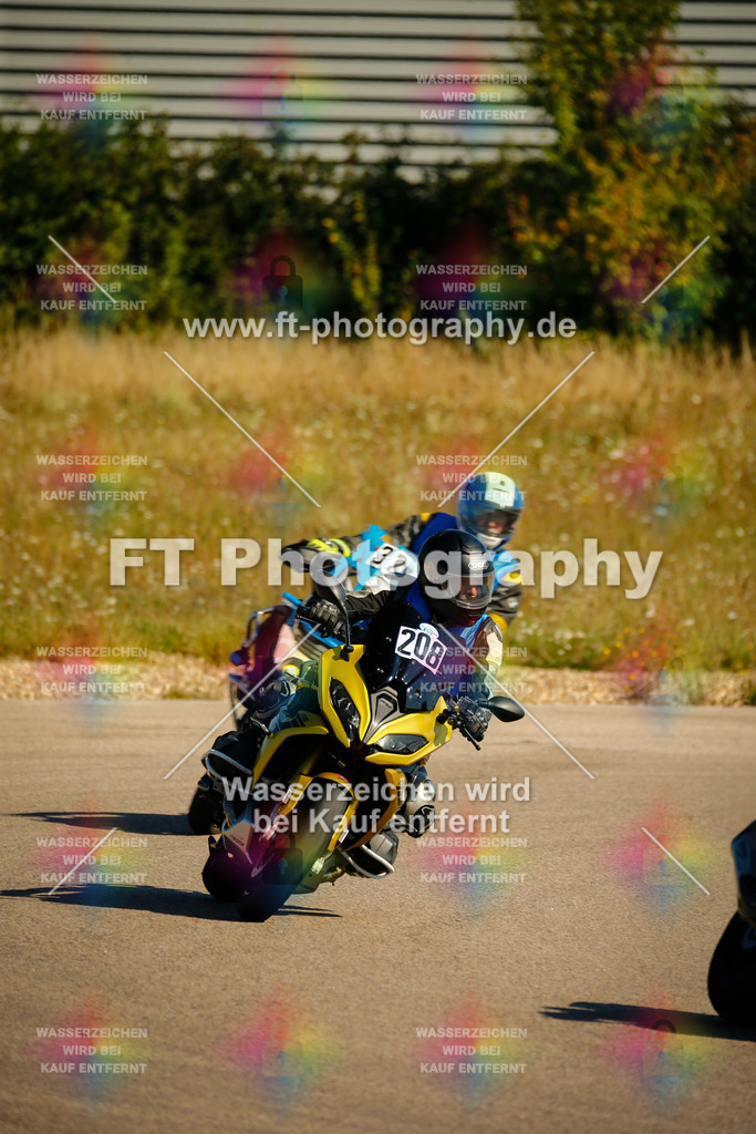 _MOT8951 | Hier findet Ihr Bilder von Touristenfahrten auf der Nürburgring Nordschleife oder von anderen Veranstaltungen die ich besucht habe. Viel Spass beim Durch Schauen 