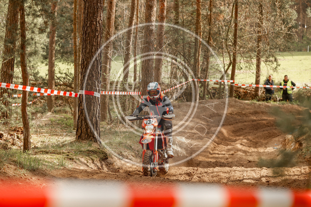 4TaktLauf1-409 | koppe-media - Realisiert mit Pictrs.com