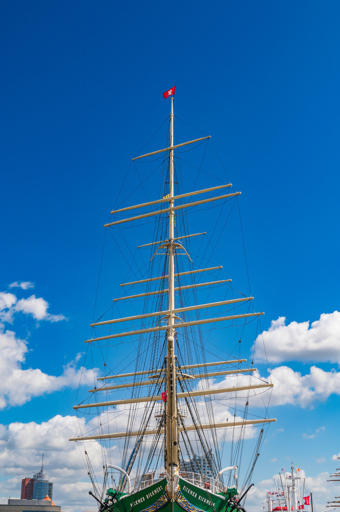 2023_08_10_HH-LANDUNGSBRUECKEN_MCP1030 | Hochwertig gedruckte Fotografien für die Wand, als Kalender und zum Verschenken. Hamburg & Norddeutschland und überall wo ich mit der Kamera unterwegs war.