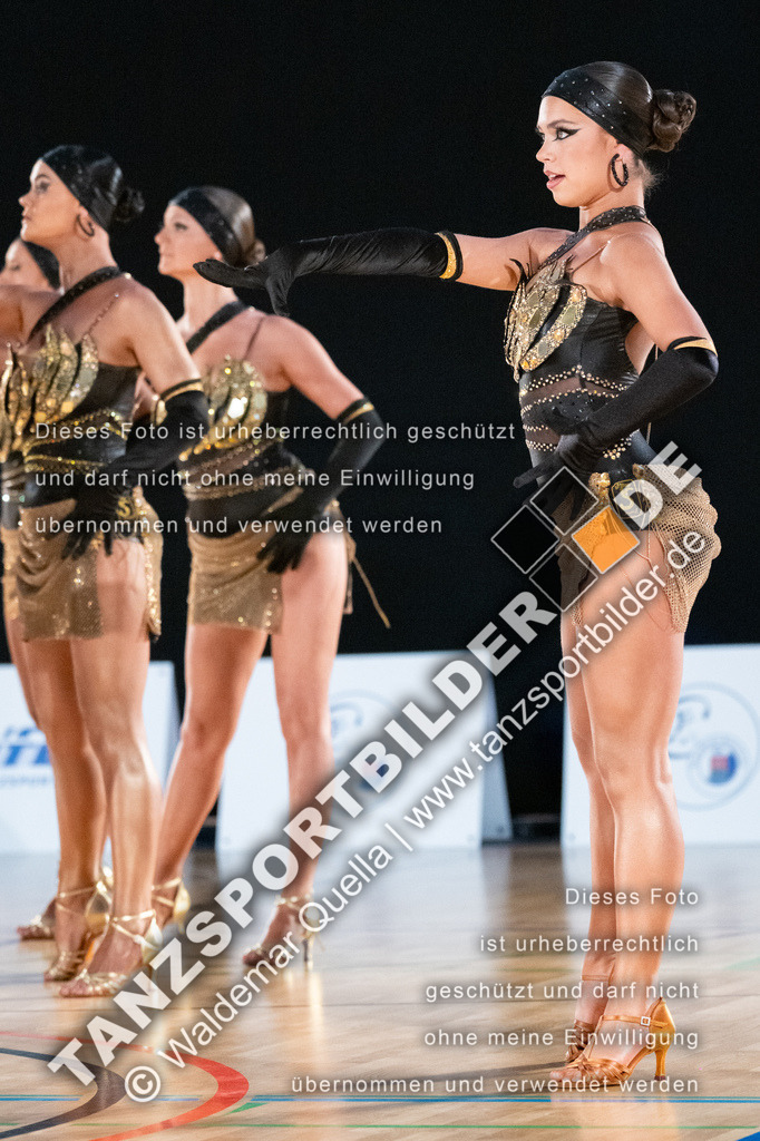 20250504-00134 | Hier finden Sie Tanz Bilder vom Latein und Standard Formationen tanzen. Sportbilder vom Tanzsport. Schöne Fotos und von Weltmeisterschaft, Europameisterschaft, Bundesliga, Regionalliga, Oberliga und Landesliga sowie von GOC Stuttgart, DanceComp, WM Bremen