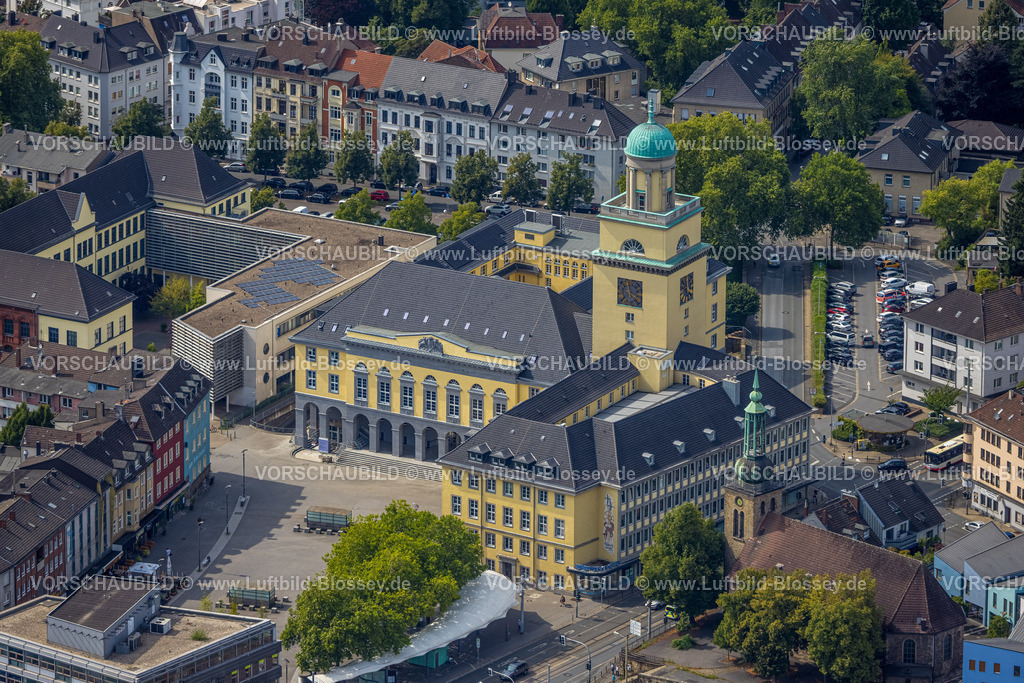 Witten250804782 | Luftbild, Rathaus Witten, renoviert und saniert, Marktplatz, Witten, Ruhrgebiet, Nordrhein-Westfalen, Deutschland