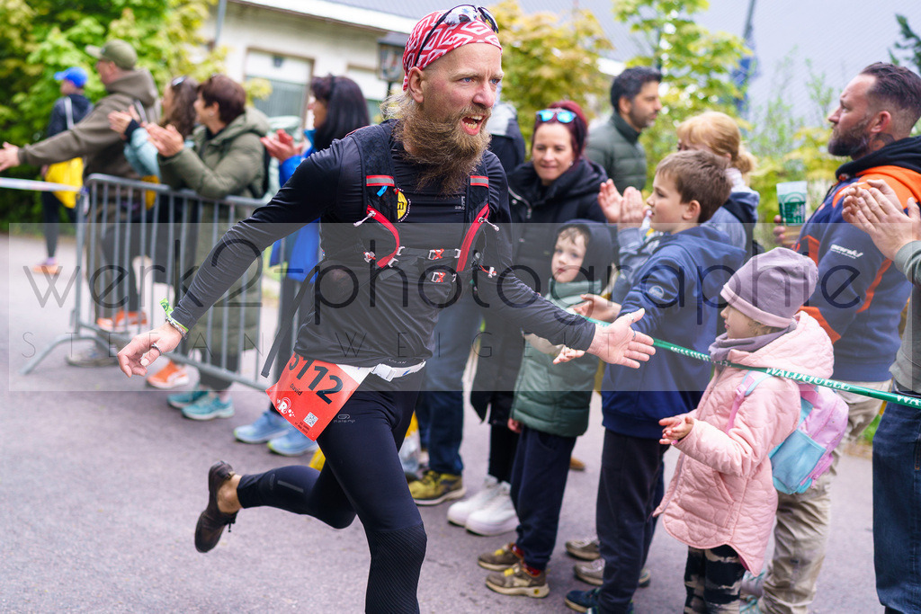Rennsteiglauf Marathon 2025 | Marathon von Neuhaus/Rwg. nach Schmiedefeld/Rstg. am 17. Mai 2025