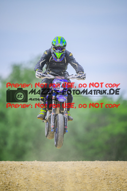 MaZZes_FotoMatrix_240608_6007705_5007 | YOUNGSTER