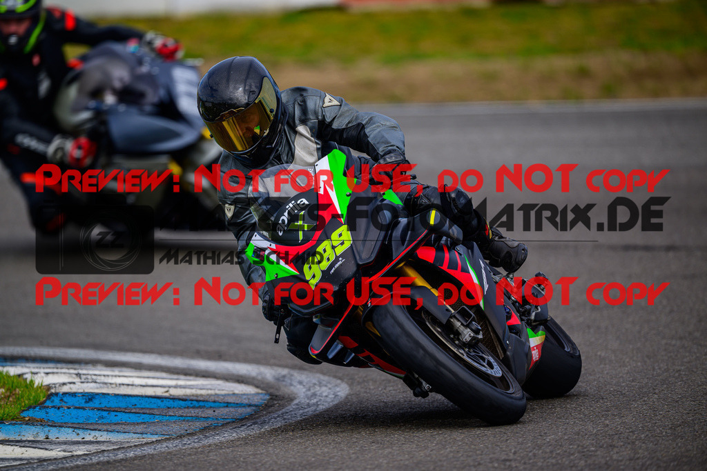 MaZZes_Fotomatrix_20250421_6007705_3873 | ROT