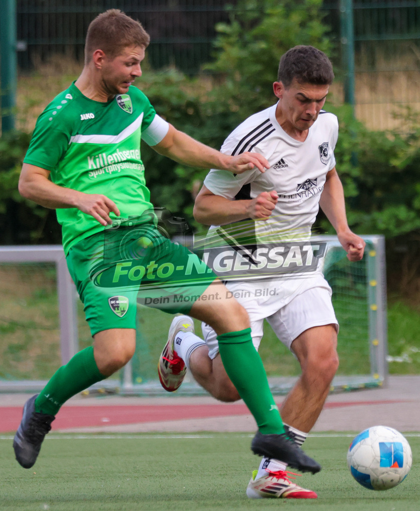 SC Bünde - TuS Bexterhagen | Auf dem Bild zu sehen: grün SC Bünde: ; weiß TuS Bexterhagen:  SC Bünde, TuS Bexterhagen, Saison 26/27, Testspiel, Hunnebrock, Deutschland - Realisiert mit Pictrs.com