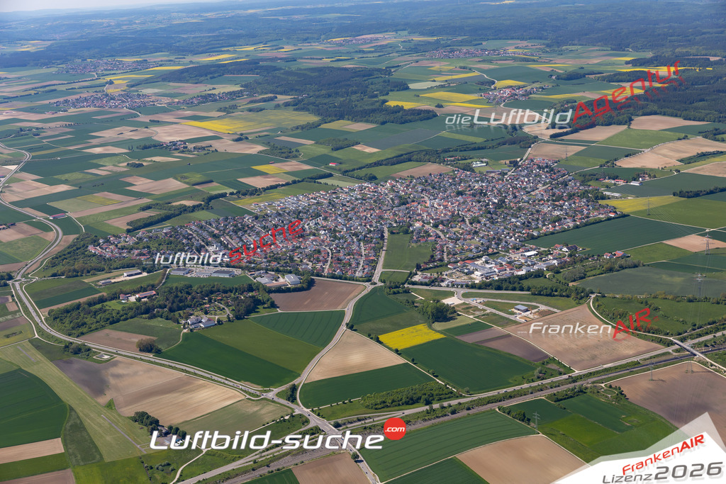 Das Luftbild der Stadt Wettstetten wurde 2021 vom Flugzeug heraus erstellt (keine Drohne) Aufnahmehöhe ca.450 Meter- hohe Bildauflösung und Druck-Qualität garantiert!