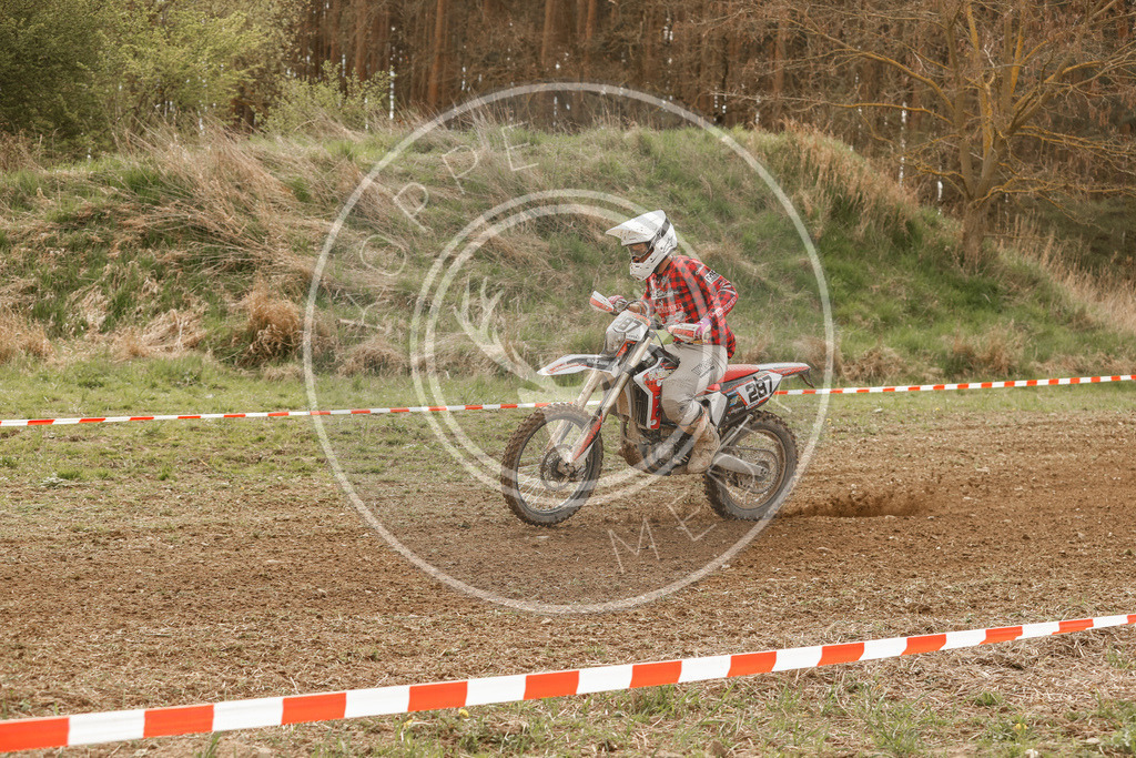 4TaktLauf1-750 | koppe-media - Realisiert mit Pictrs.com