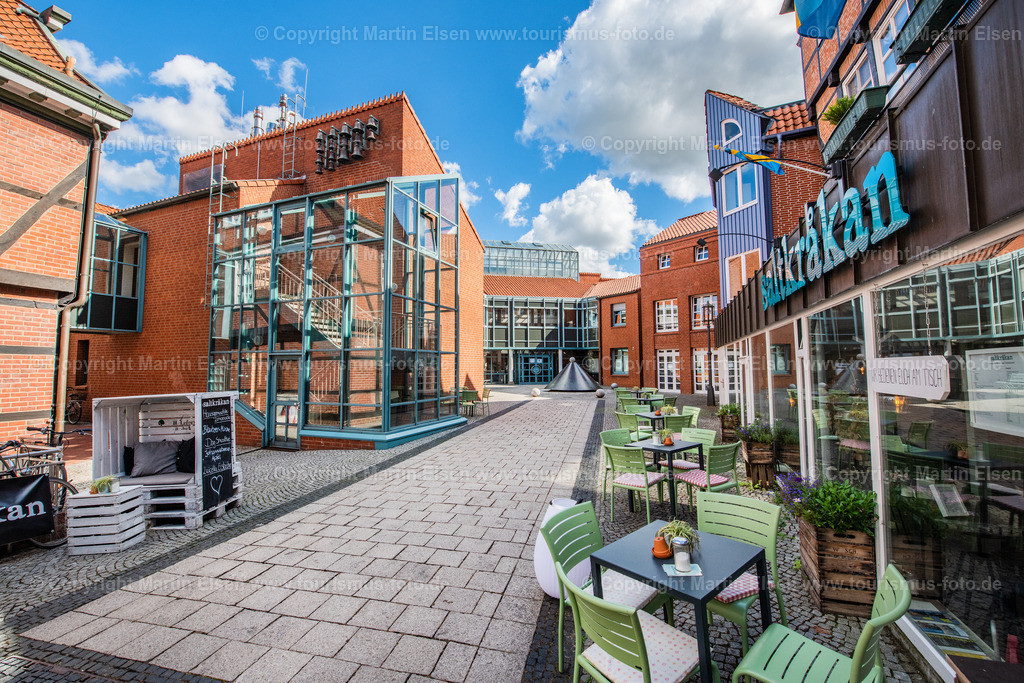 Stade Neues Rathaus_ELS_0659010920 | Fotos aus den Touristenorten aus Norddeutschland. - Realisiert mit Pictrs.com