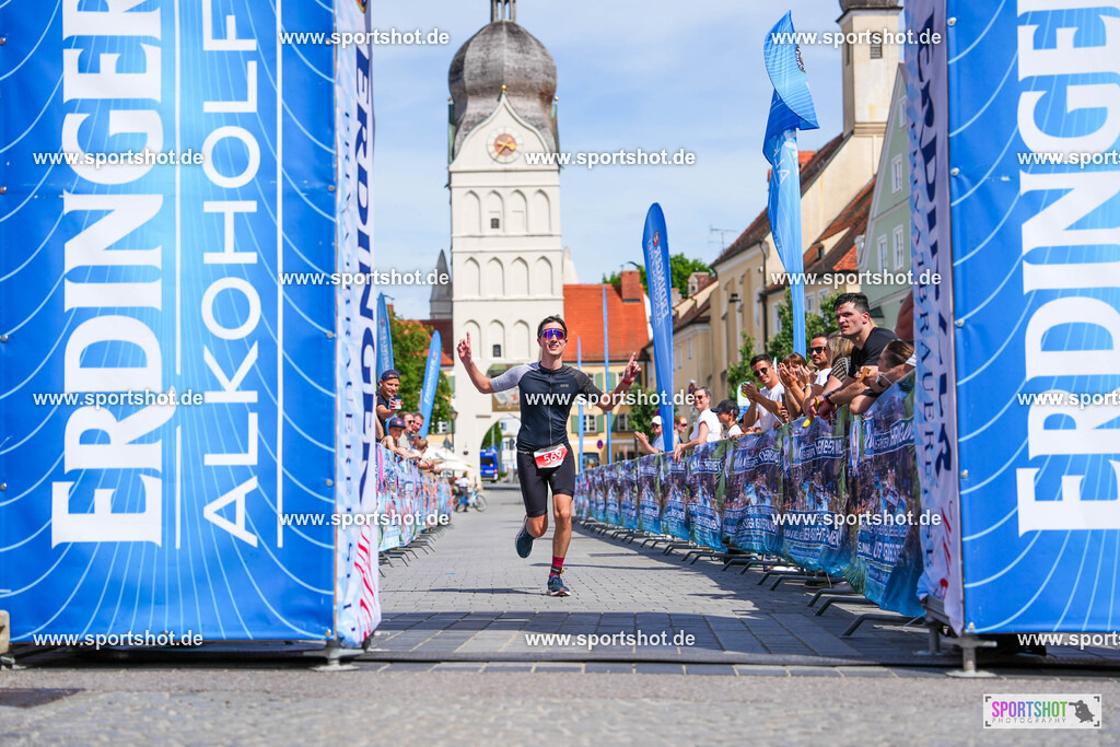 DSC05356 | Stadttriathlon Erding 2025. #yourpictrs #sportshot_your_pictrs @Sportshotphotography #stadttriathlonerding Copyright: www.sportshot.de