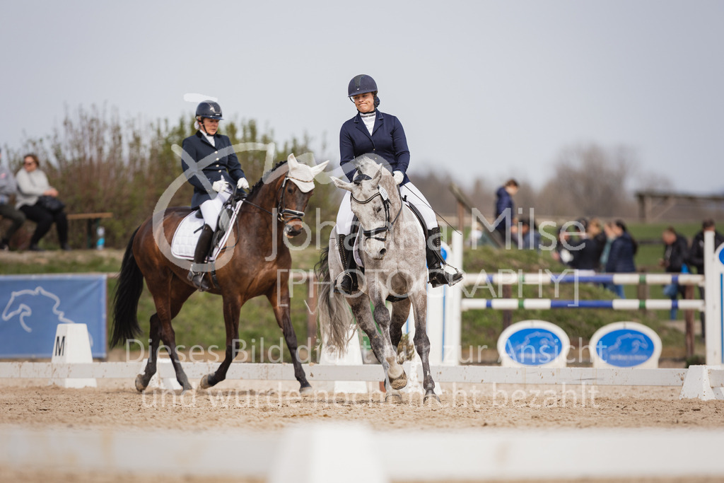 230410_Frühlingsfest_A-Dressur-485 | Deine schönsten Turniermomente als professionelle Fotos! Entdecke hochwertige Pferdesport-Fotografie im Online-Shop. Jetzt Fotos finden & bestellen!