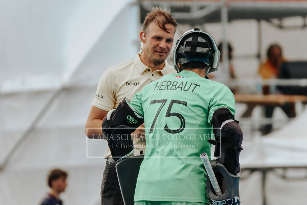 EM_MU18_F_GER-FRA_Lille_bearbeitet (163 von 433) | lanaschraderfotografie - Realisiert mit Pictrs.com