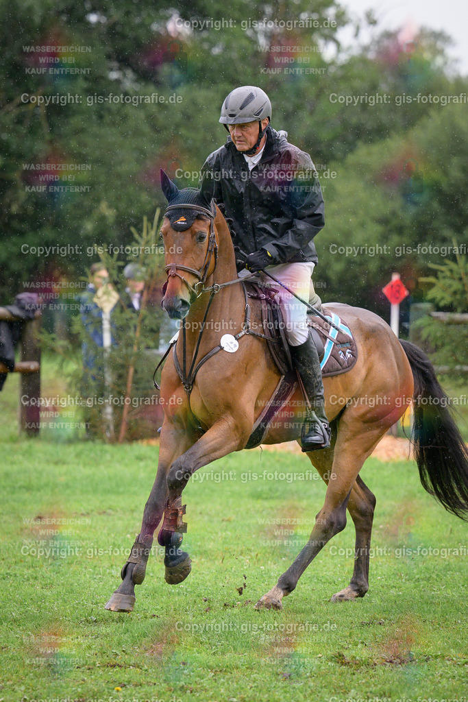 147_Battenberg_Bodo_Chanel-de-Fly_A1_Springen_250802_01 | gis-fotografie