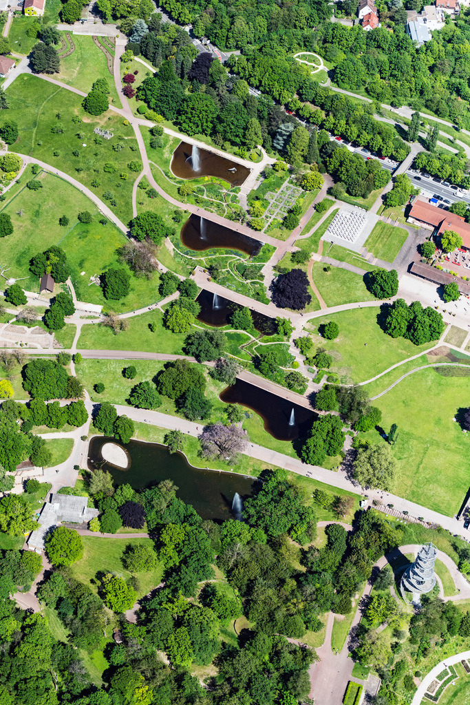 dr__0064726.jpg | STUTTGART 02.06.2021 Parkanlage Höhenpark Killesberg in Stuttgart im Bundesland Baden-Württemberg, Deutschland. // Park of Hoehenpark Killesberg in Stuttgart in the state Baden-Wuerttemberg, Germany. Foto: Daniel Reiter