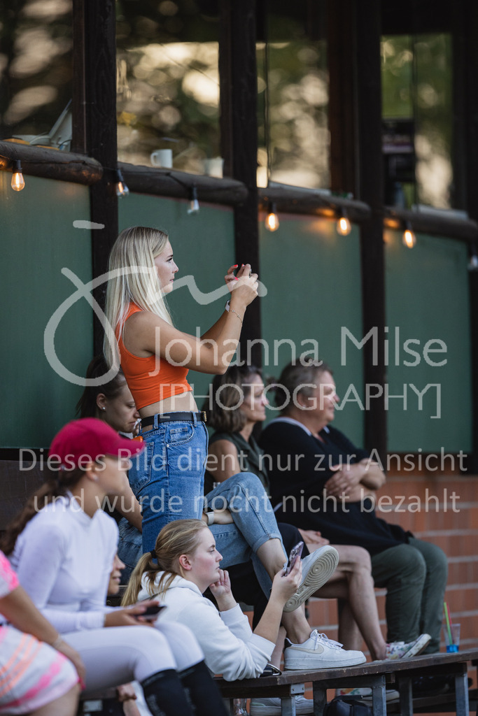 230723_Delbrueck_2Ph-L1-234 | Deine schönsten Turniermomente als professionelle Fotos! Entdecke hochwertige Pferdesport-Fotografie im Online-Shop. Jetzt Fotos finden & bestellen!