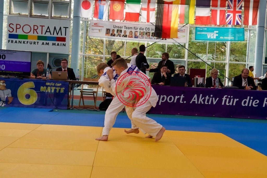 RAS_7799 | Fotos vom Adler Cup - Pictures from Adler Cup

Hier findet Ihr alle Eindrücke und großen Momente der Adler Cup Wochenenden. Here you will find all impressions and great moments of the Adler Cup weekends. - Realisiert mit Pictrs.com