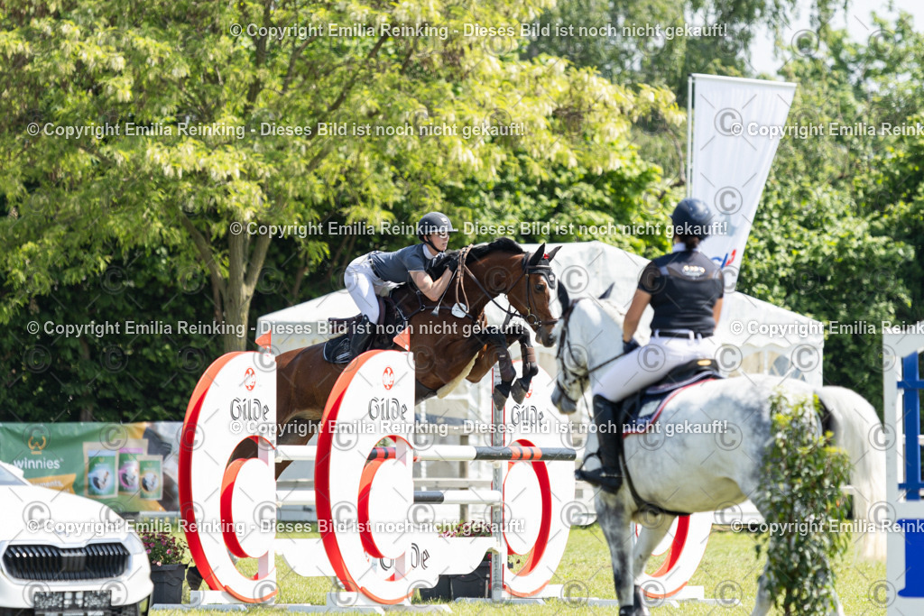 CL5A3557 | Emilia Reinking Fotografie - Realisiert mit Pictrs.com