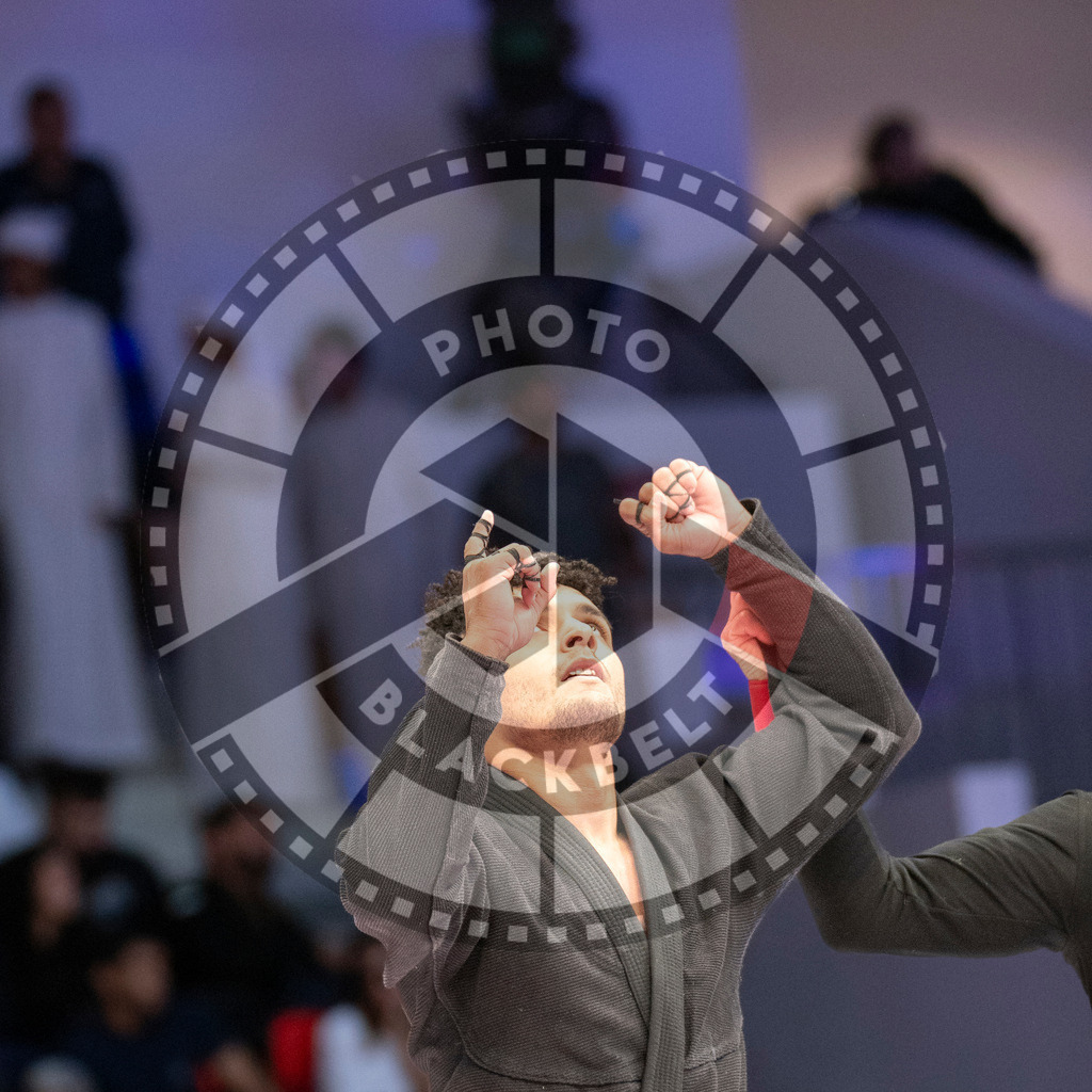 20231108PBB1015 | Fighters compete during the AJP World Professional Championship in the Mubadala Arena in Abu Dhabi, Arab United Emirates, on November 8, 2023.