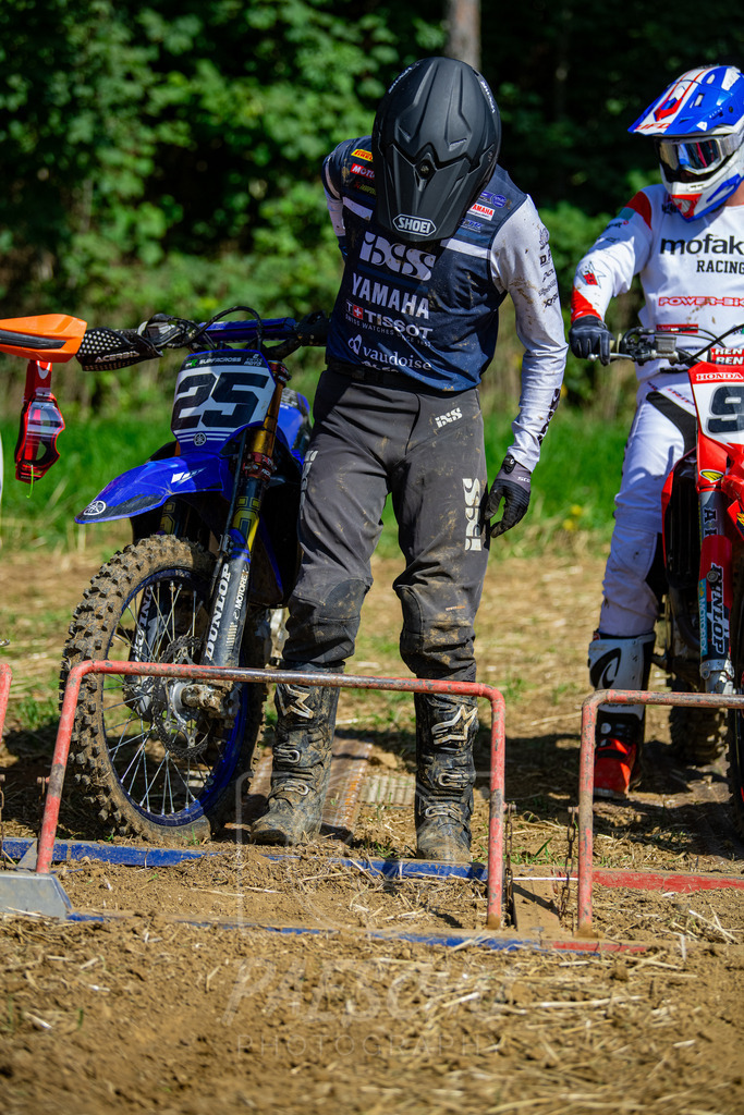 MXO (163) | Paeschuphoto Shop - Wer nicht sucht der auch nicht findet.Ob Motocrossbilder oder von einem besuchtem Spiel, Hauptsache Action. - Realisiert mit Pictrs.com
