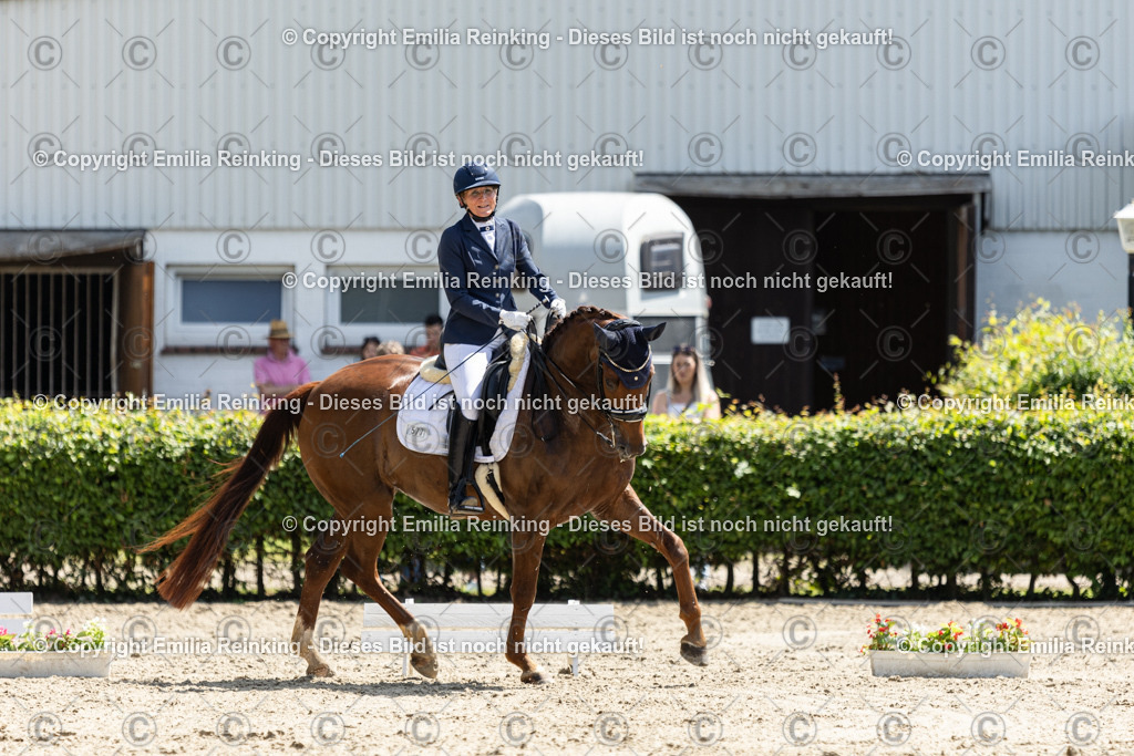 CL5A8216 | Emilia Reinking Fotografie - Realisiert mit Pictrs.com