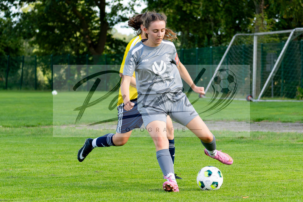 20260906_RULSVK_0074 | Fußball, Frauen:   beim Spiel der Kreisliga zwischen SG Rulle/Haste vs. SV Kettenkamp am 06.09.2026 im Stavermann-Sportpark in Rulle/Wallenhorst, Deutschland.(Foto von Nico Paetzel) - Realisiert mit Pictrs.com