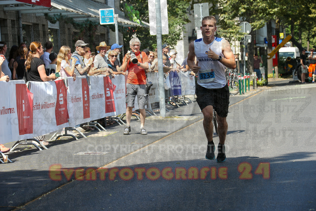 250621_1142_EX1_3811 | Sportfotografie im Rhein-Sieg Kreis, Köln, Bonn, NRW, Rheinland Pfalz, Hessen, etc. Unser Tätigkeitsfeld umfasst den Laufsport vom Volkslauf über den Marathon, Duathlon, Triathon bis zum Ultralauf wie Kölnpfad Ultra oder Schindertrail.