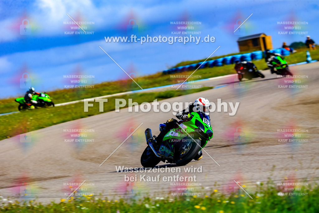 _OUR5054 | Hier findet Ihr Bilder von Touristenfahrten auf der Nürburgring Nordschleife oder von anderen Veranstaltungen die ich besucht habe. Viel Spass beim Durch Schauen 