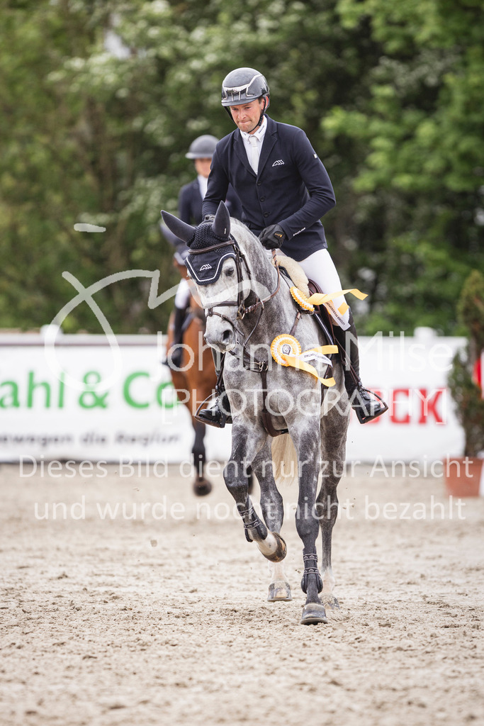 260508_PfSpTa_9_SprPf-L-964 | Deine schönsten Turniermomente als professionelle Fotos! Entdecke hochwertige Pferdesport-Fotografie im Online-Shop. Jetzt Fotos finden & bestellen!