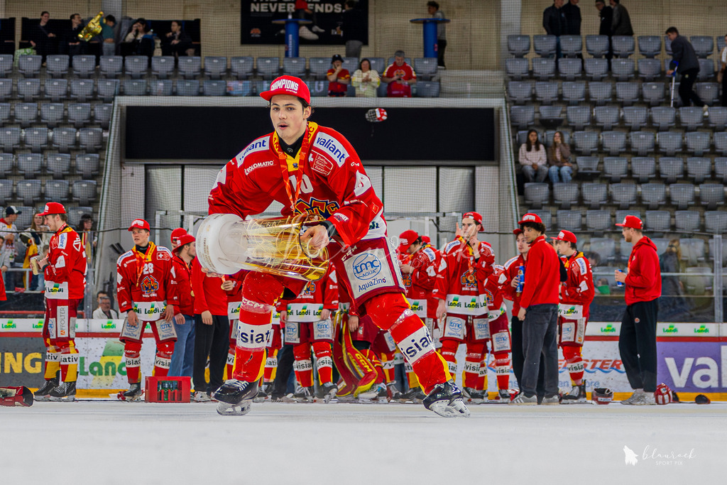 U21 Elit_EHCB vs GCK Lions _5-206 | Sportbilder, Sportfotograf, Hochzeits- und Eventfotografin, Flugshows, Portraits und Tiershooting, Aviation, Downhill, Nationalleague, Swissleague, International