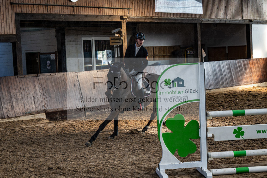 20240308-DOS_3243 | Entdecke hochwertige Reitturnierfotos von Foto Oger. Professionell, emotional und authentisch – jetzt Lieblingsmomente im Shop bestellen.Deutschlandweite Turnierfotografie. - Realisiert mit Pictrs.com