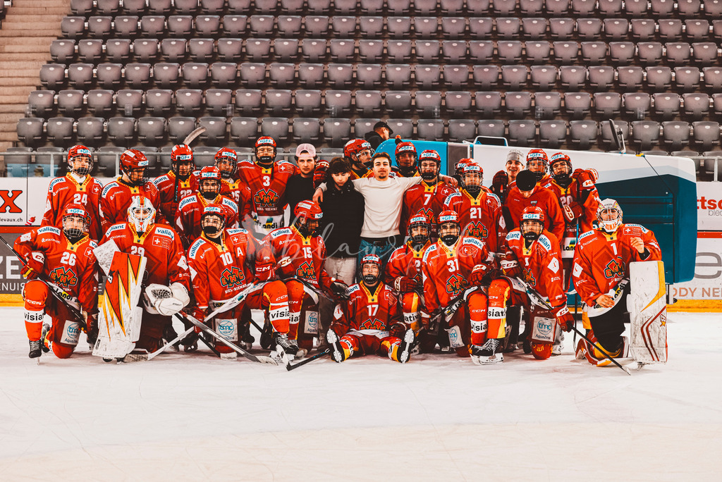 EHCB vs HCD-1804 | Sportbilder, Sportfotograf, Hochzeits- und Eventfotografin, Flugshows, Portraits und Tiershooting, Aviation, Downhill, Nationalleague, Swissleague, International