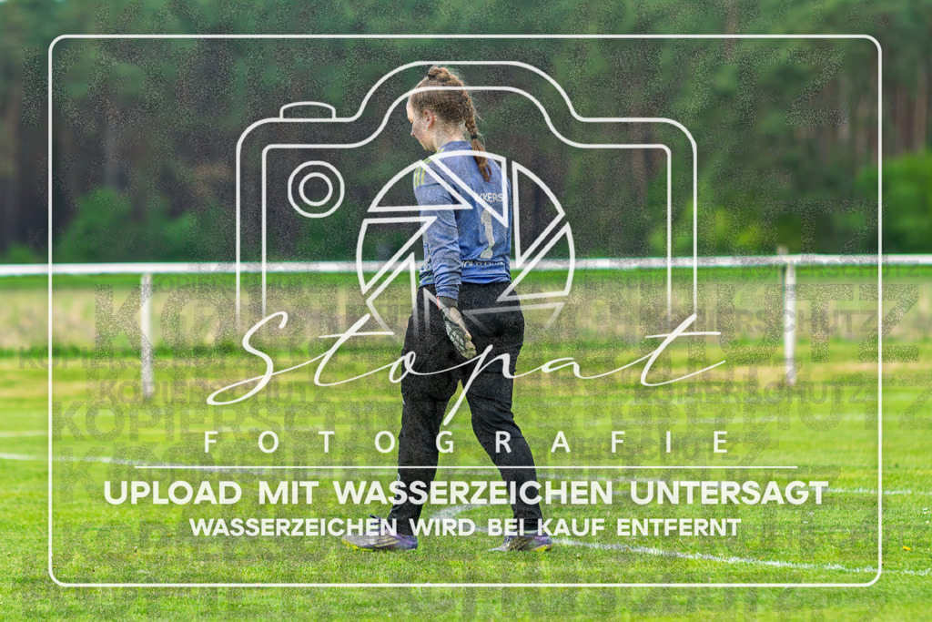 Kreisliga Damen HK/CE - Kickers Wolthausen vs. SG Fulde | Chiara-Celine Normann (Kickers Wolthausen #1); Kreisliga Damen HK/CE - Kickers Wolthausen vs. SG Fulde am 17.05.26 in Sportplatz Wolthausen, Wolthausen - Realisiert mit Pictrs.com