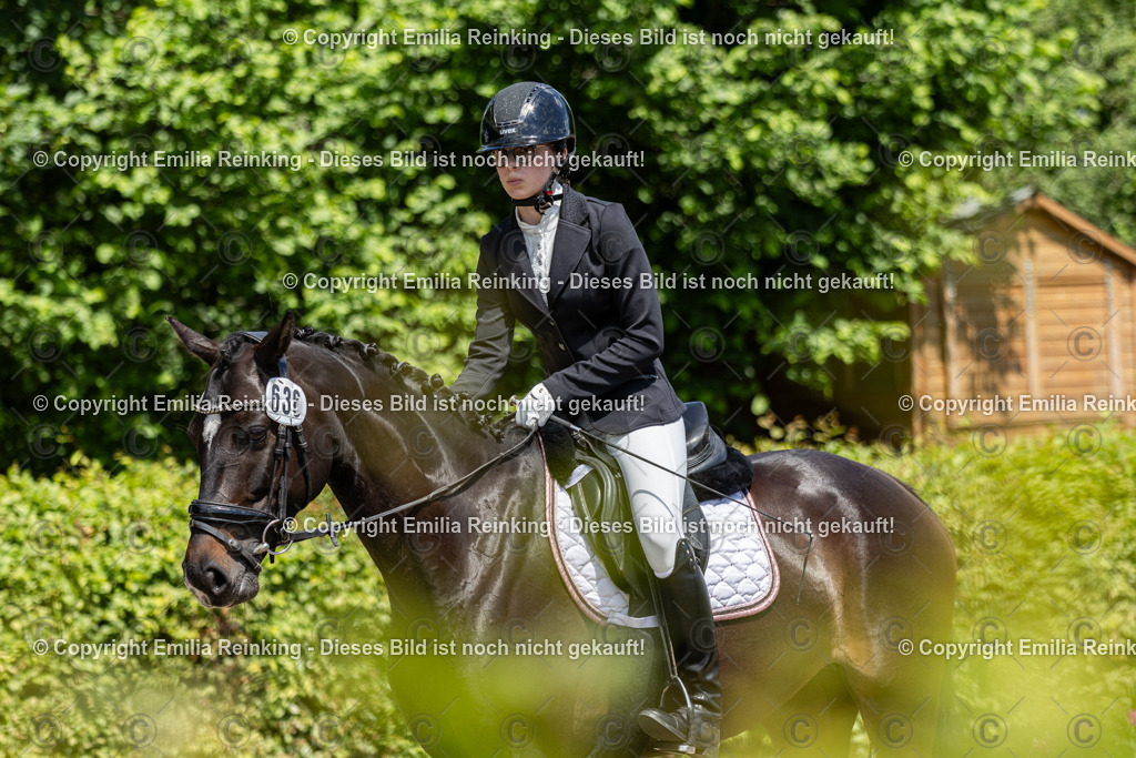 CL5A9607 | Emilia Reinking Fotografie - Realisiert mit Pictrs.com