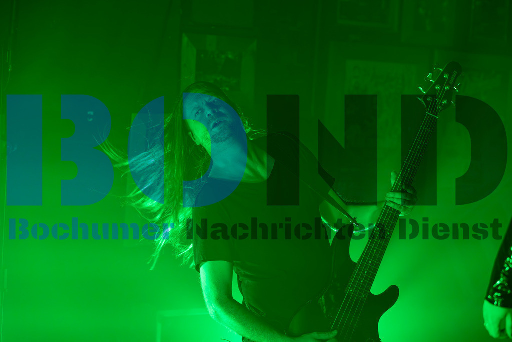 SES_ENEINS20250227-13 | bond - Realisiert mit Pictrs.com