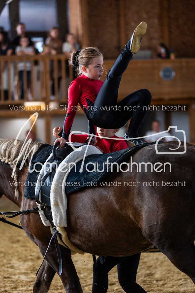 SS-Maxi-188 | MomenTaufnahmen Pferdesportfotos