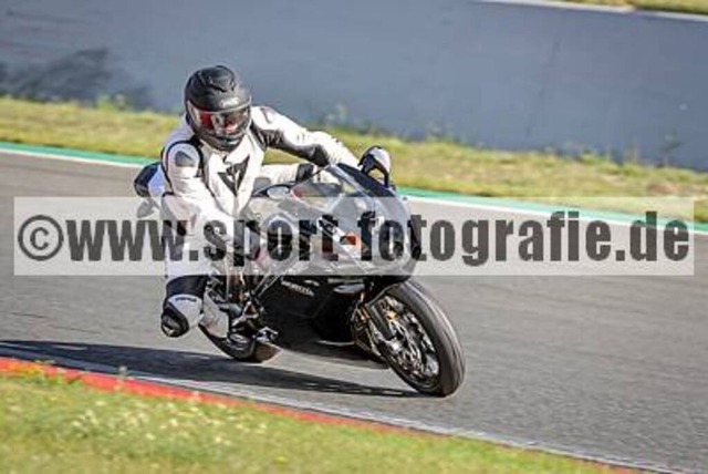 spof3584 | Professionelle Fotos von Sportveranstaltungen, aber auch Hochzeiten und anderen Events. - Realisiert mit Pictrs.com