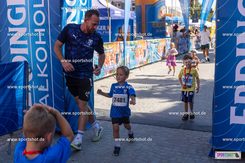 VJ__2966 | Stadtlauf Erding 2025 #stadtlauferding #erdingstadtlauf #stadtlauf_erding #laufmotivation #trisporterding #yourpictrs #sportshot_your_pictrs
