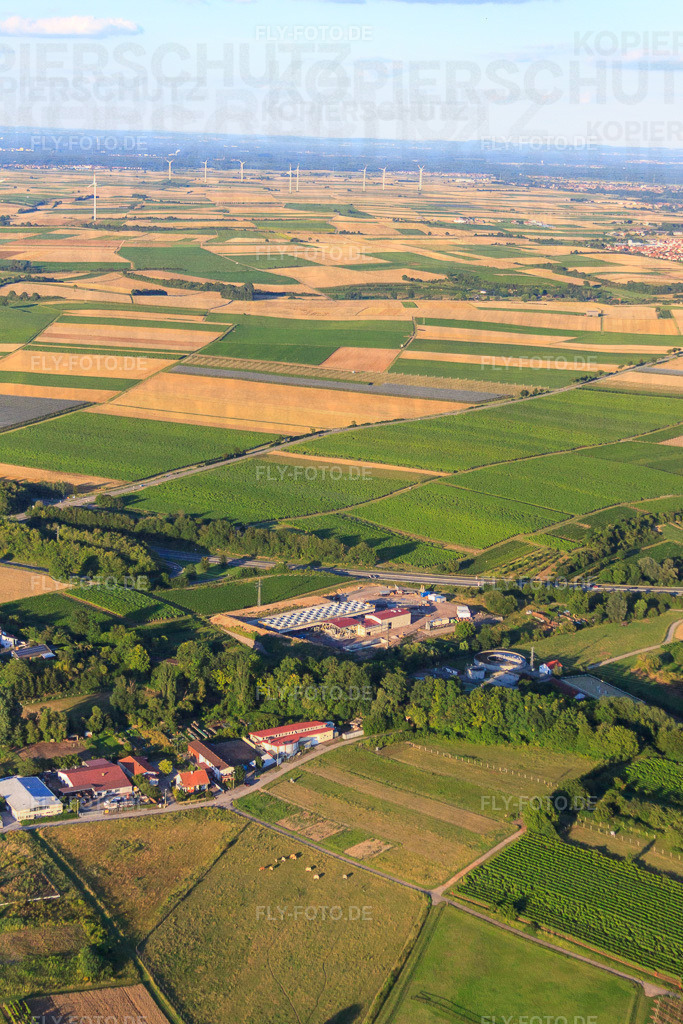 Geothermieanlage der Pfalzwerke geofuture GmbH bei Insheim an der A65 | Luftbild: Geothermieanlage der Pfalzwerke geofuture GmbH bei Insheim an der A65 in Insheim im Bundesland Rheinland-Pfalz in Deutschland. Foto: IMG_51088.jpg vom 22.07.2012 durch Werner Riehm/FLY-FOTO.de - Realisiert mit Pictrs.com